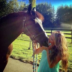 Meet your Posher, Jenna